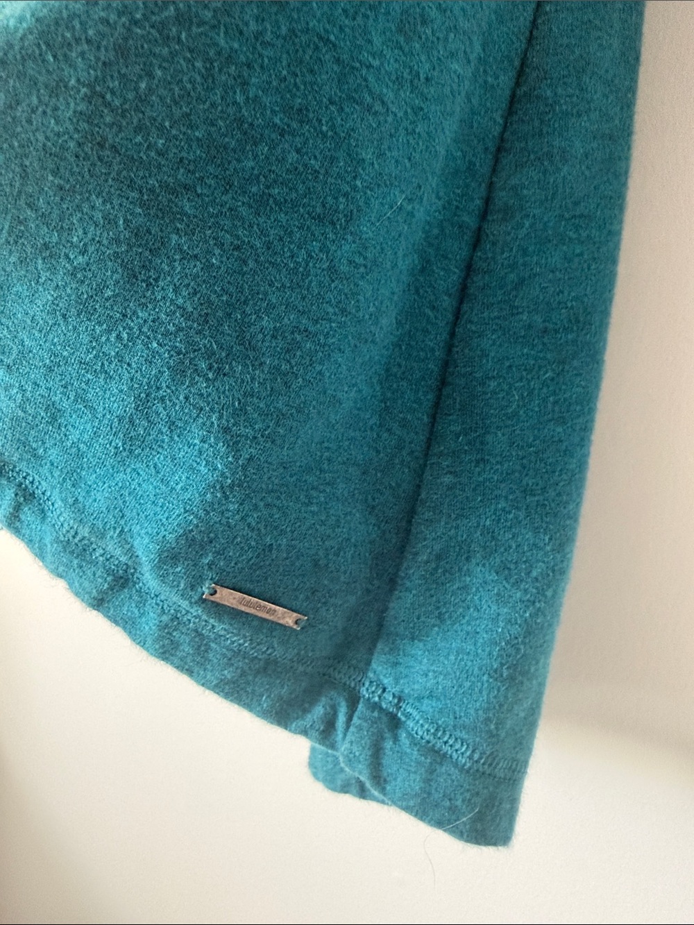 Lululemon Gratitude Wrap STITCH size 4 - Picture 3 of 6